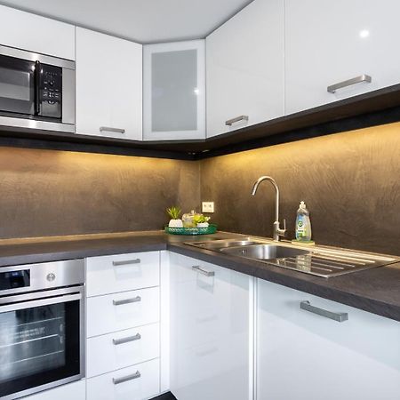 Hypercentre: Apartment Near Station With Parking Lille Exterior foto